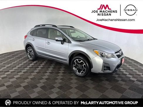 Used 2017 Subaru Crosstrek 2.0i Limited AWD/4WD image 1