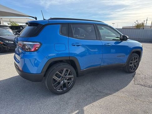 New 2026 Jeep Compass Latitude image 6