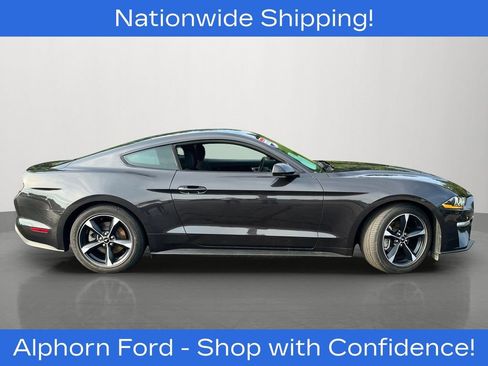 Certified 2022 Ford Mustang Coupe RWD image 2