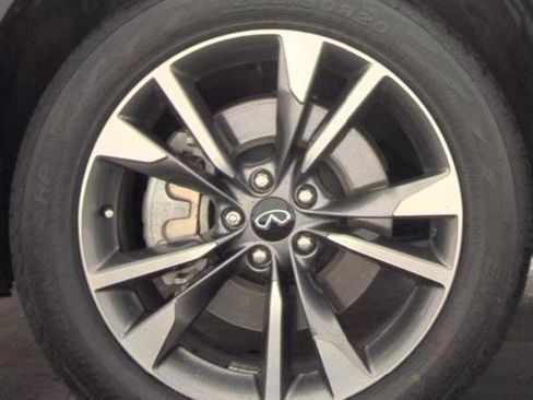 Certified 2023 INFINITI QX60 Luxe w/ Vision Package image 9