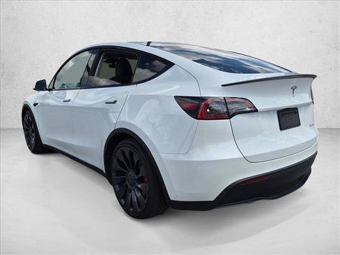Used 2023 Tesla Model Y Performance AWD/4WD image 7