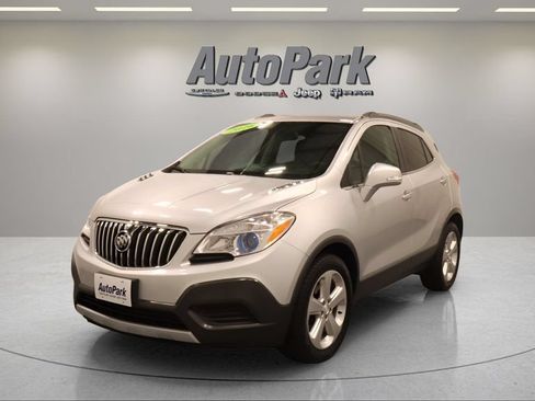 Used 2016 Buick Encore FWD image 3