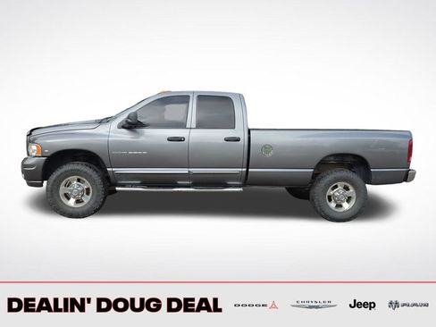 Used 2005 Dodge Ram 3500 Truck SLT AWD/4WD image 3