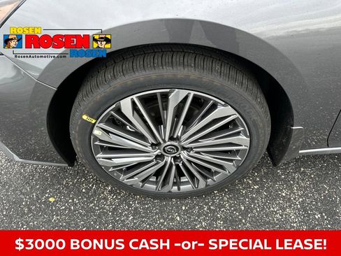 New 2025 Nissan Altima 2.5 SL image 37