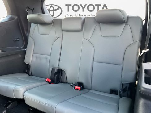 Used 2023 Kia Telluride EX X-Line AWD/4WD image 24