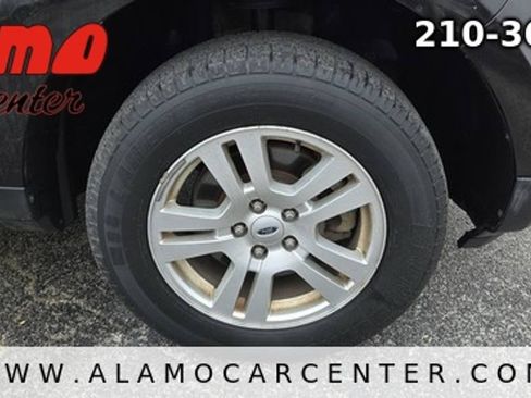 Used 2010 Ford Edge SE FWD image 12