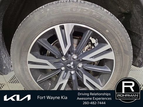 Used 2024 Mitsubishi Eclipse Cross SE AWD/4WD image 11