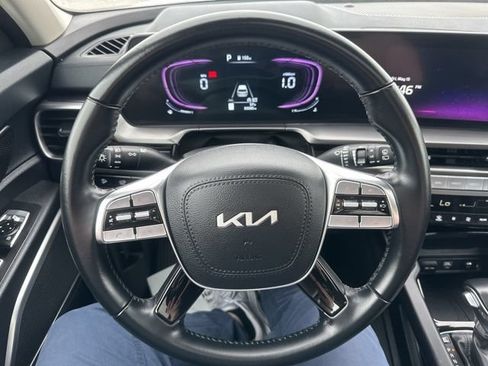 Used 2025 Kia Telluride S FWD image 18