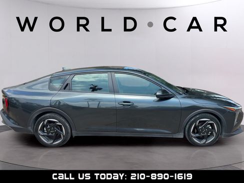 Used 2025 Kia K4 EX FWD image 15