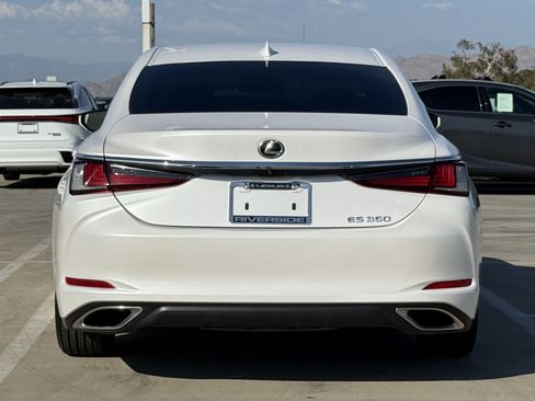 Certified 2024 Lexus ES 350 w/ Accessory Package (Z1) FWD image 11