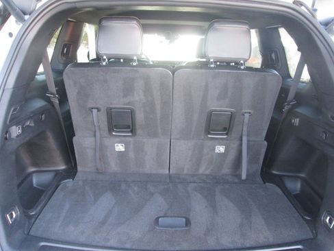 Used 2021 Jeep Grand Cherokee L Laredo image 25