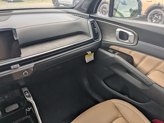 New 2026 Kia Sorento SX Prestige w/ Olive Brown Leather Package AWD/4WD image 15
