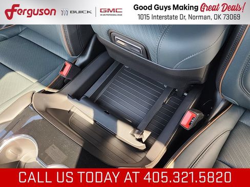 New 2026 GMC Yukon XL AT4 w/ AT4 Premium Package AWD/4WD image 37