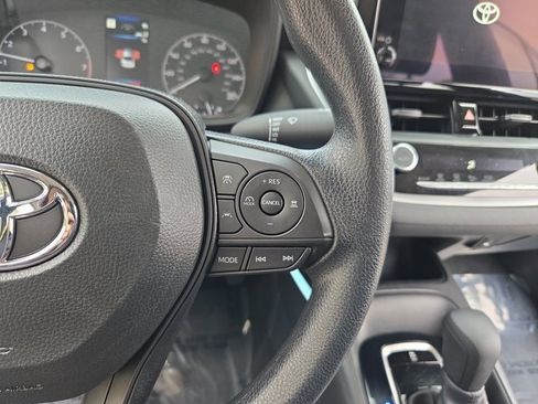 Used 2024 Toyota Corolla LE image 20