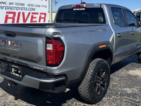 Used 2024 GMC Canyon Elevation image 8