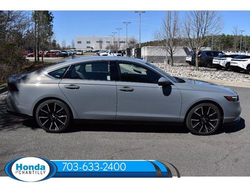 New 2026 Honda Accord Hybrid Touring image 8