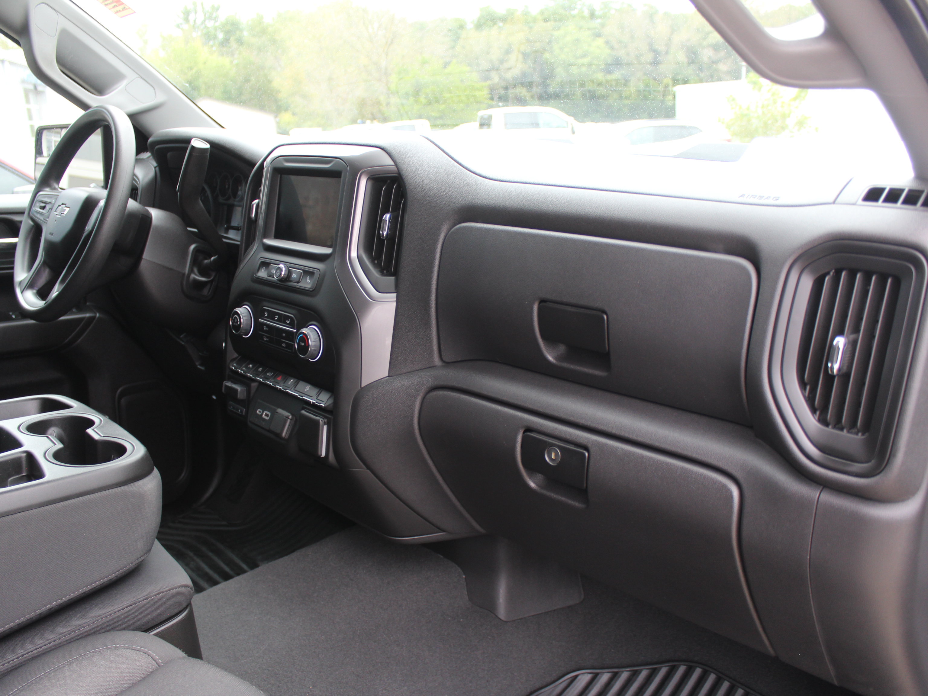 Certified 2024 Chevrolet Silverado 1500 Custom Trail Boss w/ LPO, Dark Essentials Package AWD/4WD image 28
