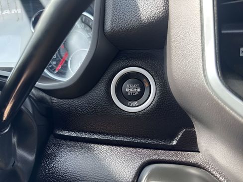 Used 2024 RAM 2500 Big Horn image 20