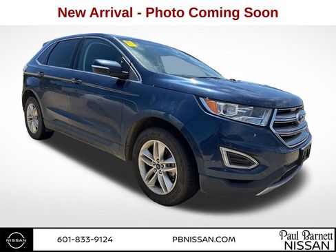 Used 2017 Ford Edge SEL FWD image 2