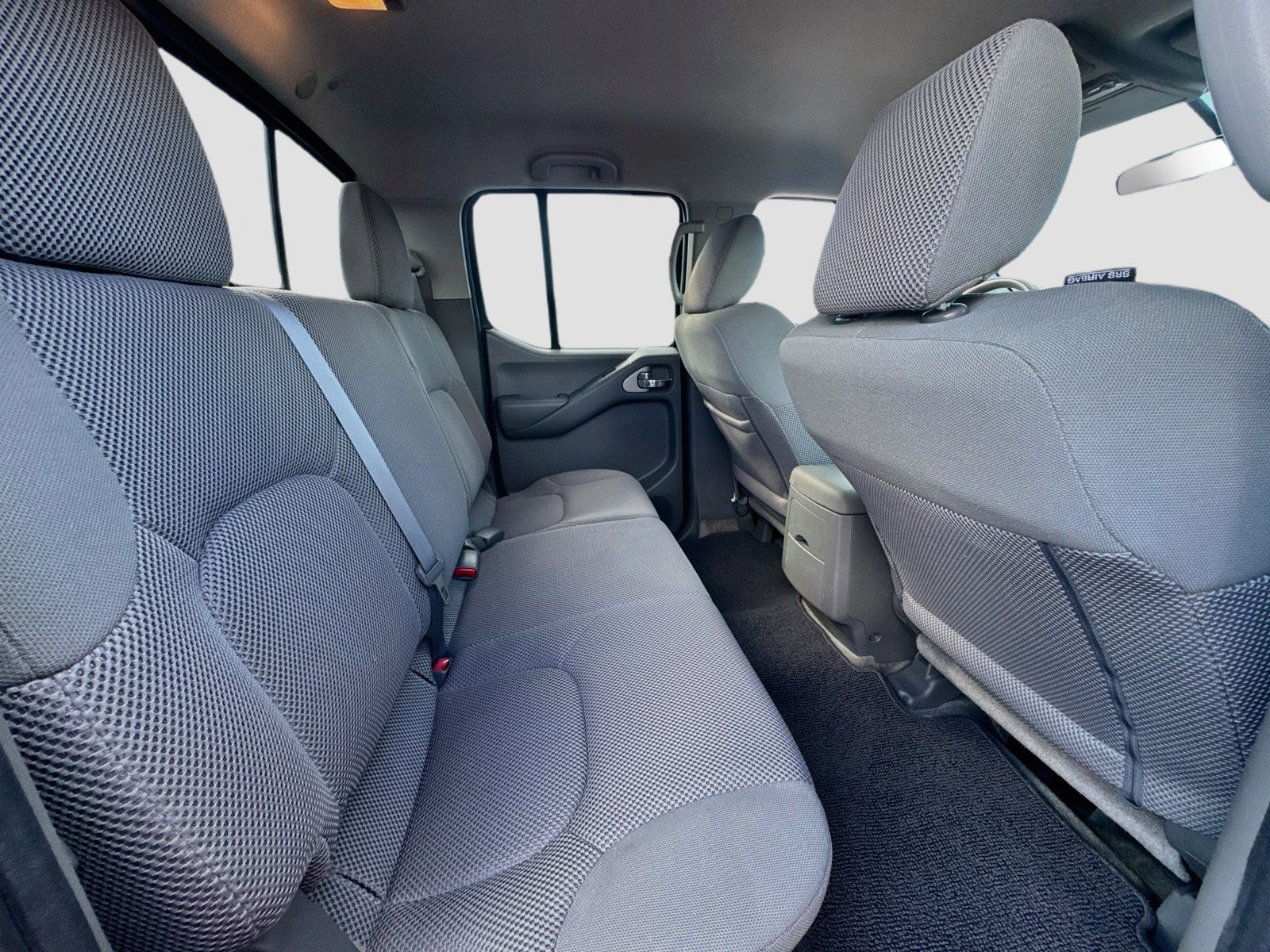 Used 2016 Nissan Frontier SV AWD/4WD image 26