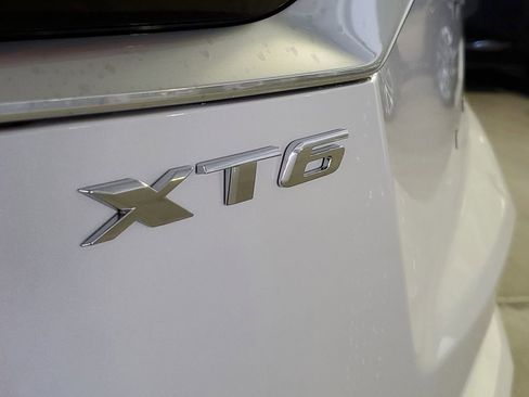 New 2025 Cadillac XT6 Premium Luxury image 5