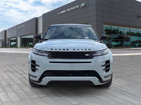 Used 2026 Land Rover Range Rover Evoque Dynamic SE AWD/4WD image 8