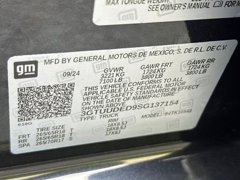 Used 2025 GMC Sierra 1500 SLT image 53