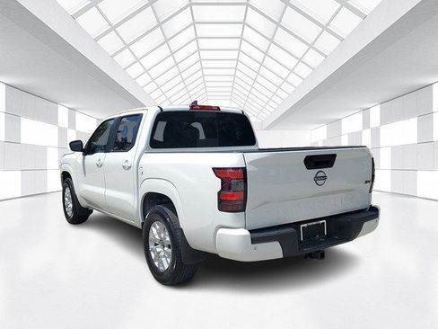 Certified 2023 Nissan Frontier SV w/ SV Convenience Package image 6