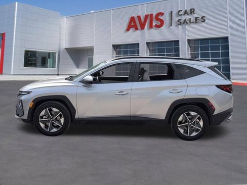 Used 2025 Hyundai Tucson SEL FWD image 10