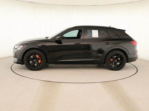 Used 2023 Audi e-tron Chronos w/ Chronos Package image 2