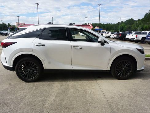 Used 2024 Lexus RX 350 Premium w/ Convenience Package FWD image 25