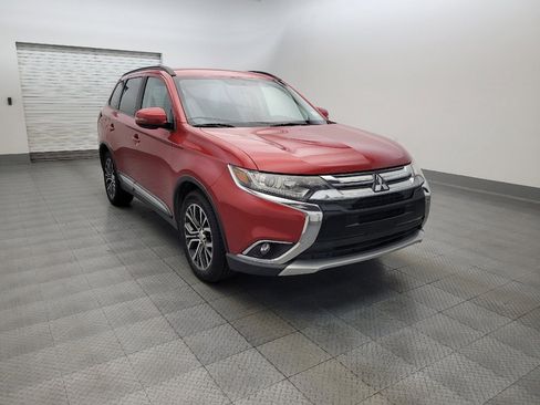 Used 2016 Mitsubishi Outlander SEL FWD image 13