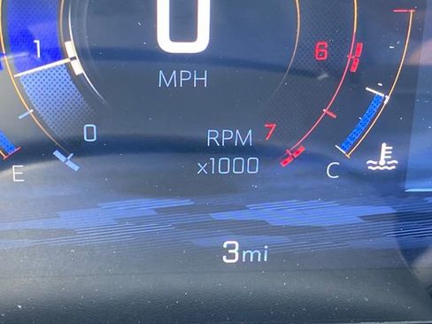 New 2026 Chevrolet Equinox RS w/ Convenience Package III FWD image 17