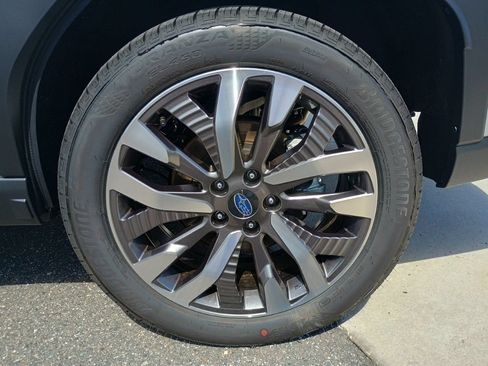 New 2026 Subaru Forester Touring AWD/4WD image 10