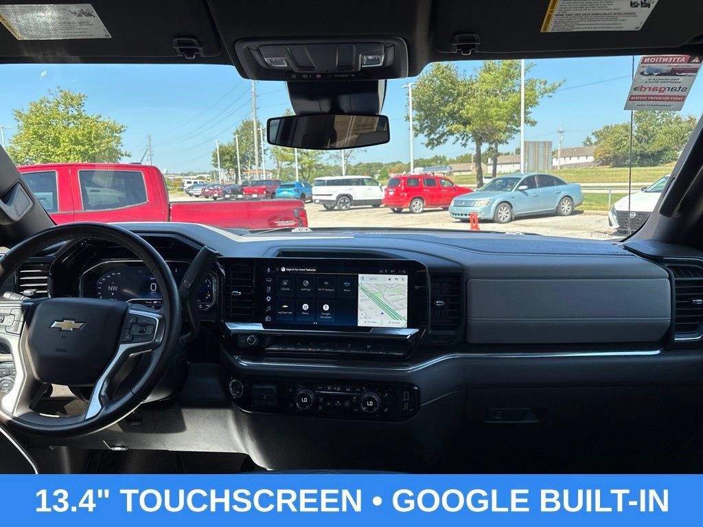 Used 2025 Chevrolet Silverado 1500 LT AWD/4WD image 2