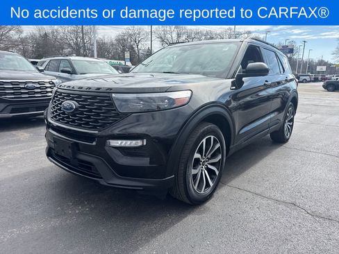 Used 2022 Ford Explorer ST-Line w/ Class IV Trailer Tow Package image 2