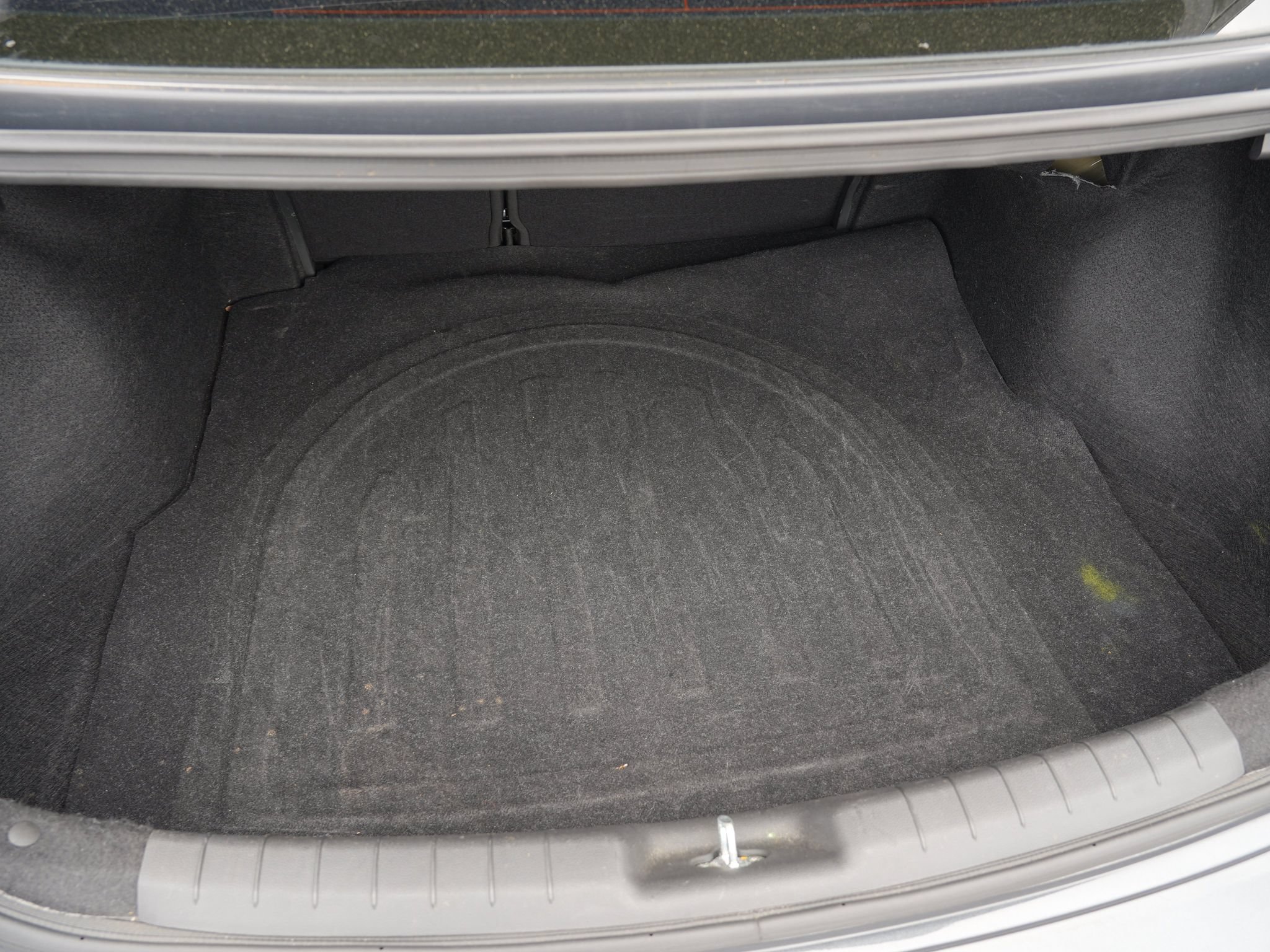 Used 2020 Hyundai Elantra SE FWD image 28