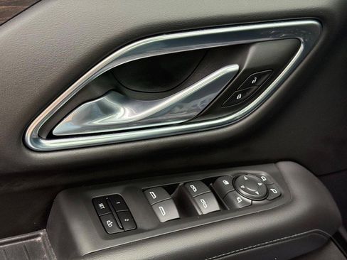 Used 2022 Chevrolet Tahoe Z71 w/ Z71 Off-Road Package image 27