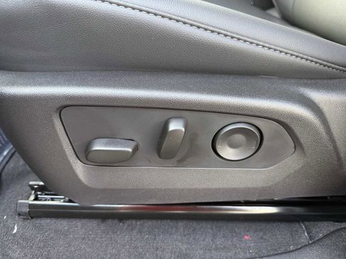 New 2026 GMC Canyon Elevation w/ Convenience Package RWD image 22