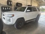 Used 2015 Toyota 4Runner SR5 image 3