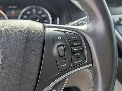 Used 2020 Acura MDX FWD image 16