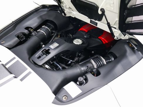 Used 2017 Ferrari 488 Spider RWD image 76