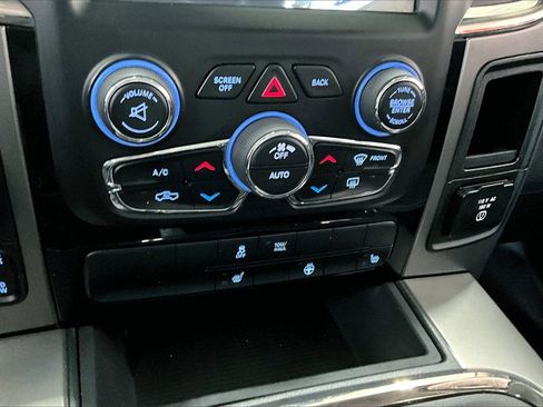 Used 2016 RAM 1500 Sport w/ Black Ram 1500 Sport Group image 15