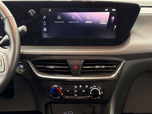 Used 2024 Buick Encore GX Preferred image 19