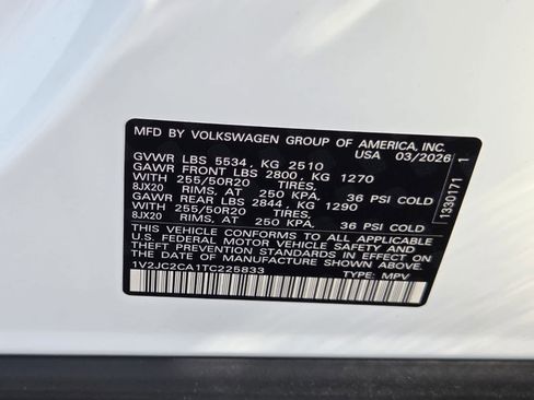 New 2026 Volkswagen Atlas Cross Sport SE FWD image 19