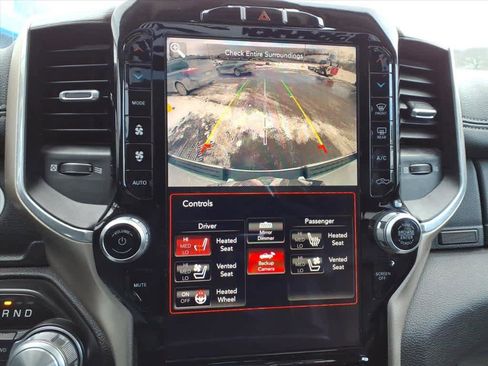 Used 2019 RAM 1500 Laramie image 19