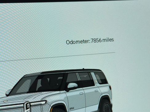 Used 2026 Rivian R1S Adventure Dual AWD/4WD image 23