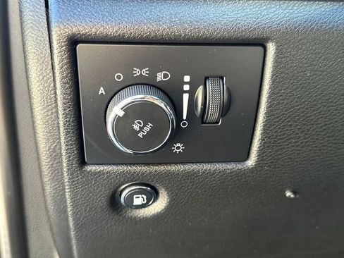 Used 2020 Jeep Grand Cherokee Limited X AWD/4WD image 23