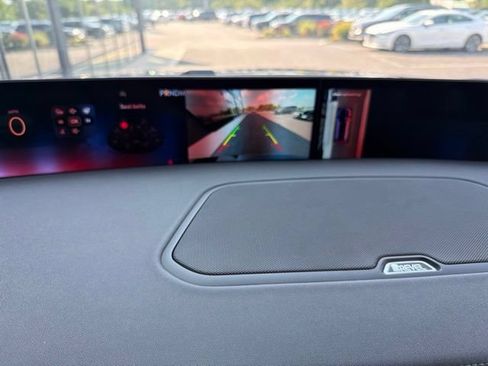 New 2027 Lincoln Navigator Premiere AWD/4WD image 20