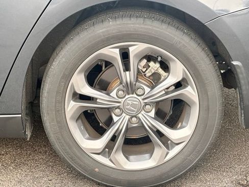 Used 2023 Honda Accord EX image 4